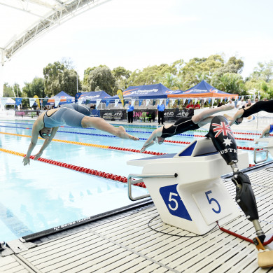 World Para Swimming World Series Kicks off in Melbourne.